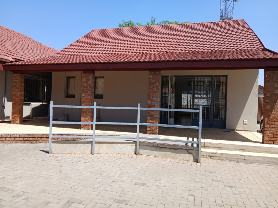 To Let commercial Property for Rent in Rustenburg Central North West